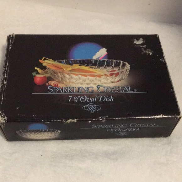 Phoenicia sparkling cut Crystal 7 3/4” oval dish IOB Made in Israel - Picture 3 of 4